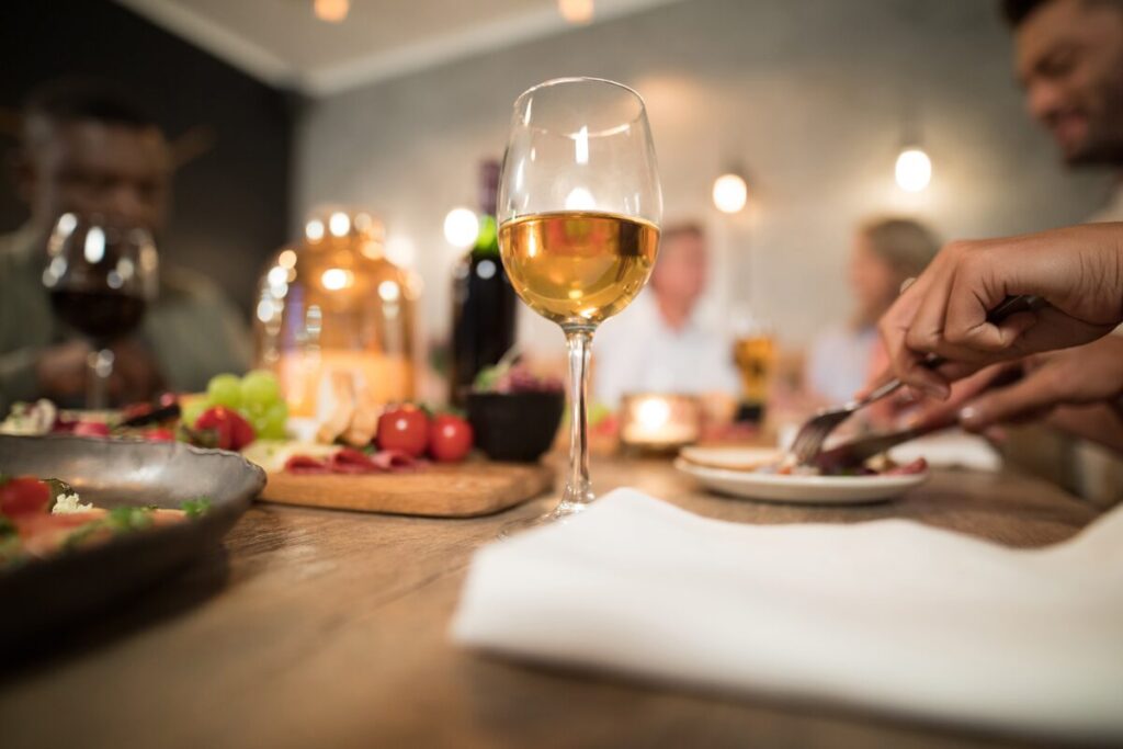The Best Places to Eat Near Ashley Oakes in Avon, Indiana